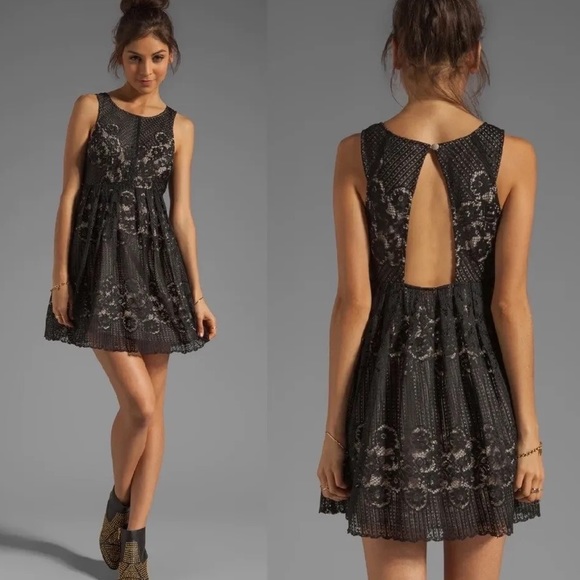 Free People Black Rocco Lace Overlay Mini Dress Womens size 6 - Picture 2 of 12